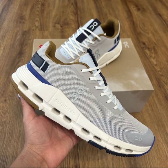 ON CLOUDNOVA silver heather lace up shoes sneakers women’s 8 new in box - Picture 1 of 6